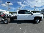 2025 Chevrolet Silverado 3500 Crew Cab 4WD, Cab Chassis for sale #250135 - photo 6