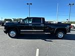 New 2025 Chevrolet Silverado 3500 High Country Crew Cab 4WD, Pickup for sale #250162 - photo 9