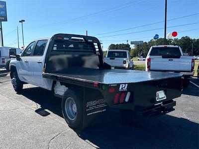 New 2025 Chevrolet Silverado 3500 Work Truck Crew Cab 4WD, Flatbed Truck for sale #250274 - photo 2