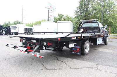 2022 Chevrolet Silverado 6500 Regular Cab DRW 4WD, Standard Duty Carriers Rollback Body for sale #22J630 - photo 2