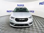 Used 2022 Chrysler Pacifica Limited FWD, Minivan for sale #FO45212 - photo 3