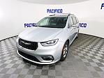 Used 2022 Chrysler Pacifica Limited FWD, Minivan for sale #FO45212 - photo 5