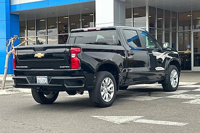 2022 Chevrolet Silverado 1500 Crew Cab 4x2, Pickup for sale #24U0521 - photo 2