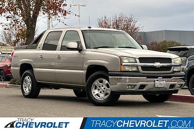 Used 2005 Chevrolet Avalanche Z71 4x4, Pickup for sale #24U0550 - photo 1