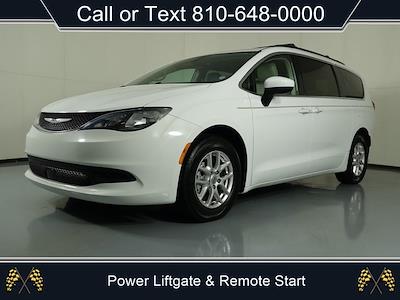 Used 2021 Chrysler Voyager FWD, Minivan for sale #35501P - photo 1