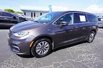 Used 2022 Chrysler Pacifica Touring L FWD, Minivan for sale #31307E - photo 4
