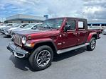 2021 Jeep Gladiator Crew Cab 4x4, Pickup for sale #U304536C - photo 4