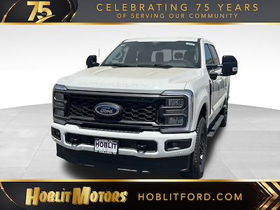 New 2024 Ford F-250 Lariat Crew Cab 4x4, Pickup for sale #15995 - photo 1