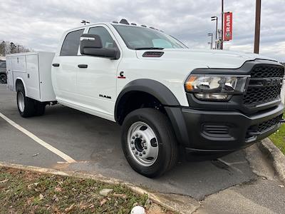 New 2024 Ram 5500 Tradesman Crew Cab 4x4, 9' Reading SL Service Body Service Truck for sale #D245328 - photo 1