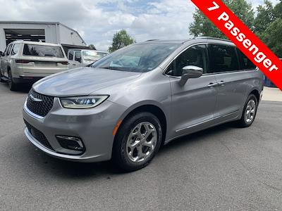 Used 2021 Chrysler Pacifica Limited AWD, Minivan for sale #J247006Z - photo 1