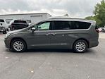 Used 2022 Chrysler Pacifica Touring L FWD, Minivan for sale #KP1598 - photo 3