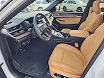 2023 Jeep Grand Cherokee L 4x4, SUV for sale #P16003 - photo 9