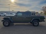 Used 2021 Jeep Gladiator Mojave Crew Cab 4x4, Pickup for sale #T23704A - photo 3