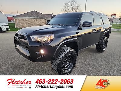 Used 2017 Toyota 4Runner SR5 4x4, SUV for sale #T24699A - photo 1