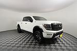 Used 2021 Nissan Titan Crew Cab 4x4, Pickup for sale #D440409A - photo 5