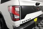 Used 2021 Nissan Titan Crew Cab 4x4, Pickup for sale #D440409A - photo 8