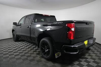 2024 Chevrolet Silverado 1500 Crew Cab 4x4, Pickup for sale #D141095 - photo 2