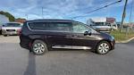 Used 2018 Chrysler Pacifica Hybrid Limited FWD, Minivan for sale #JR144902A - photo 23