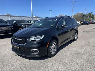 Used 2022 Chrysler Pacifica Touring L FWD, Minivan for sale #NR153498P - photo 1