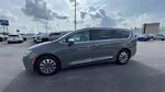 Used 2022 Chrysler Pacifica Limited FWD, Minivan for sale #NR164238P - photo 11