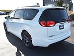 Used 2020 Chrysler Pacifica Touring L FWD, Minivan for sale #D5398 - photo 2