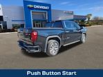 2022 GMC Sierra 1500 Crew Cab 4WD, Pickup for sale #A689386 - photo 2