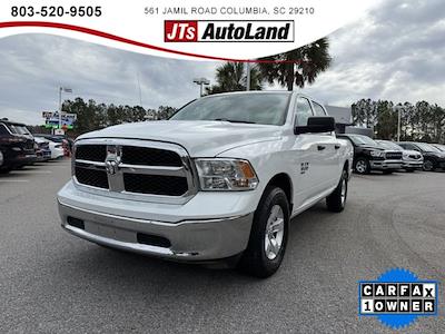 Used 2022 Ram 1500 Classic SLT Crew Cab RWD, Pickup for sale #J2205 - photo 1