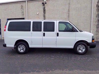 Used 2018 Chevrolet Express 2500 LS 4x2, Passenger Van for sale #20180963 - photo 2