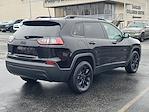 Used 2023 Jeep Cherokee Altitude 4WD, SUV for sale #E1W0204 - photo 2