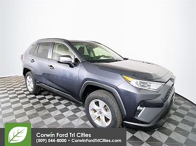 Used 2020 Toyota RAV4 XLE 4x4, SUV for sale #6001573 - photo 1