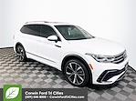 Used 2022 Volkswagen Tiguan SEL R-Line Black AWD, SUV for sale #6139798 - photo 1