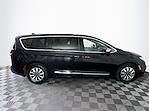 2022 Chrysler Pacifica FWD, Minivan for sale #6173953 - photo 19