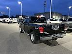 Used 2004 Nissan Titan SE Crew Cab 4x4, Pickup for sale #6551267 - photo 7