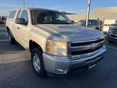 2007 Chevrolet Silverado 1500 Extended Cab 4x2, Pickup for sale #6607938 - photo 1