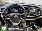 Used 2019 Toyota Highlander Platinum 4x4, SUV for sale #6979844 - photo 9