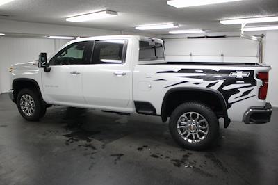 2025 Chevrolet Silverado 2500 Crew Cab 4WD, Pickup for sale #255102 - photo 2