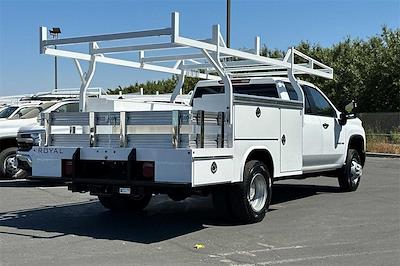 New 2024 Chevrolet Silverado 3500 Work Truck Crew Cab 4WD, Combo Body for sale #T24047 - photo 2