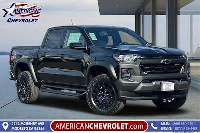 New 2024 Chevrolet Colorado Trail Boss Crew Cab 4WD, Pickup for sale #T241432 - photo 1