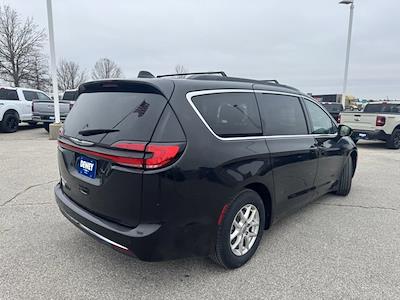 2022 Chrysler Pacifica FWD, Minivan for sale #24T1136 - photo 2