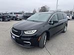 Used 2022 Chrysler Pacifica Touring L FWD, Minivan for sale #24T1136 - photo 3