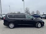 Used 2022 Chrysler Pacifica Touring L FWD, Minivan for sale #24T1136 - photo 8