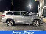 Used 2017 Toyota Highlander Limited 4x2, SUV for sale #102699A - photo 10