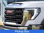 2025 GMC Sierra 2500 Crew Cab 4x2, Pickup for sale #123567 - photo 13