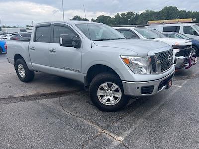 Used 2018 Nissan Titan SV Crew Cab 4x4, Pickup for sale #2G4609B - photo 1