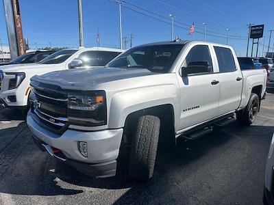 2018 Chevrolet Silverado 1500 Crew Cab 4x4, Pickup for sale #2G4703 - photo 1