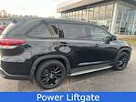 Used 2019 Toyota Highlander SE 4x4, SUV for sale #7G4637A - photo 16