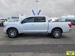 Used 2020 Nissan Titan SV Crew Cab 4x2, Pickup for sale #23T2109A - photo 6