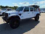 Used 2022 Jeep Gladiator Sport Crew Cab 4x4, Pickup for sale #F237108T - photo 6