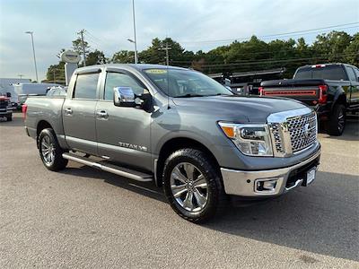 Used 2018 Nissan Titan SL Crew Cab 4x4, Pickup for sale #F248030A - photo 1