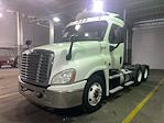 Used 2016 Freightliner Cascadia Day Cab 6x4, Semi Truck for sale #381627 - photo 1